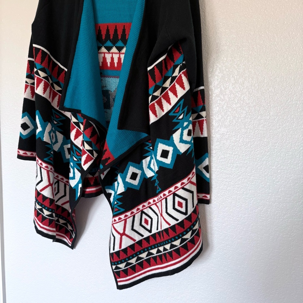 🆕 Aztec Cardigan - Picture 16 of 16